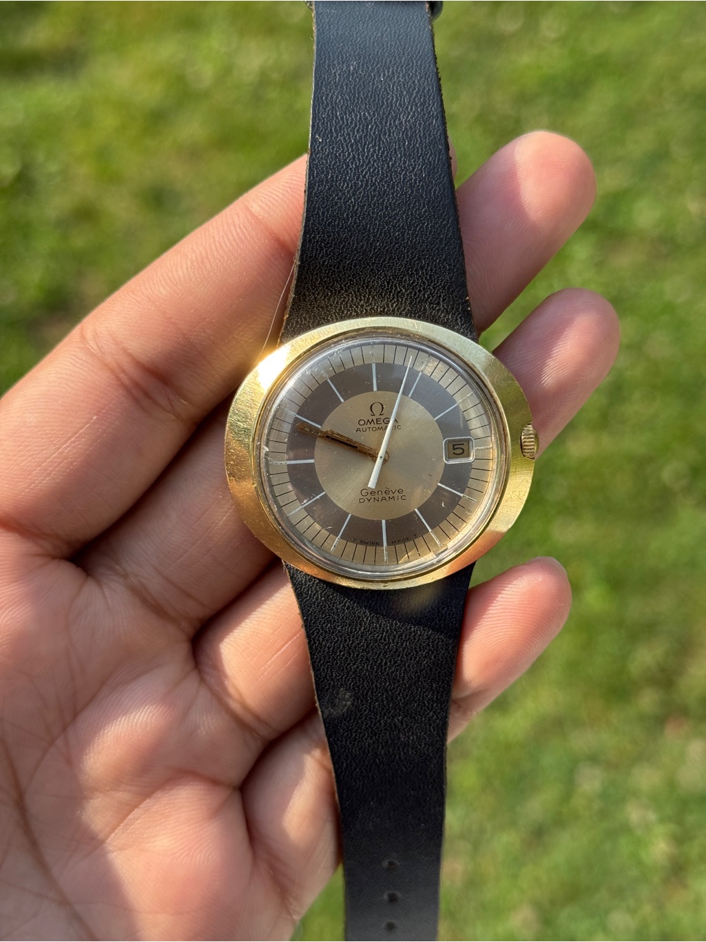 Omega Geneve Dynamic Vintage Classic Chocolate Gold Dial Automatic Date Watch